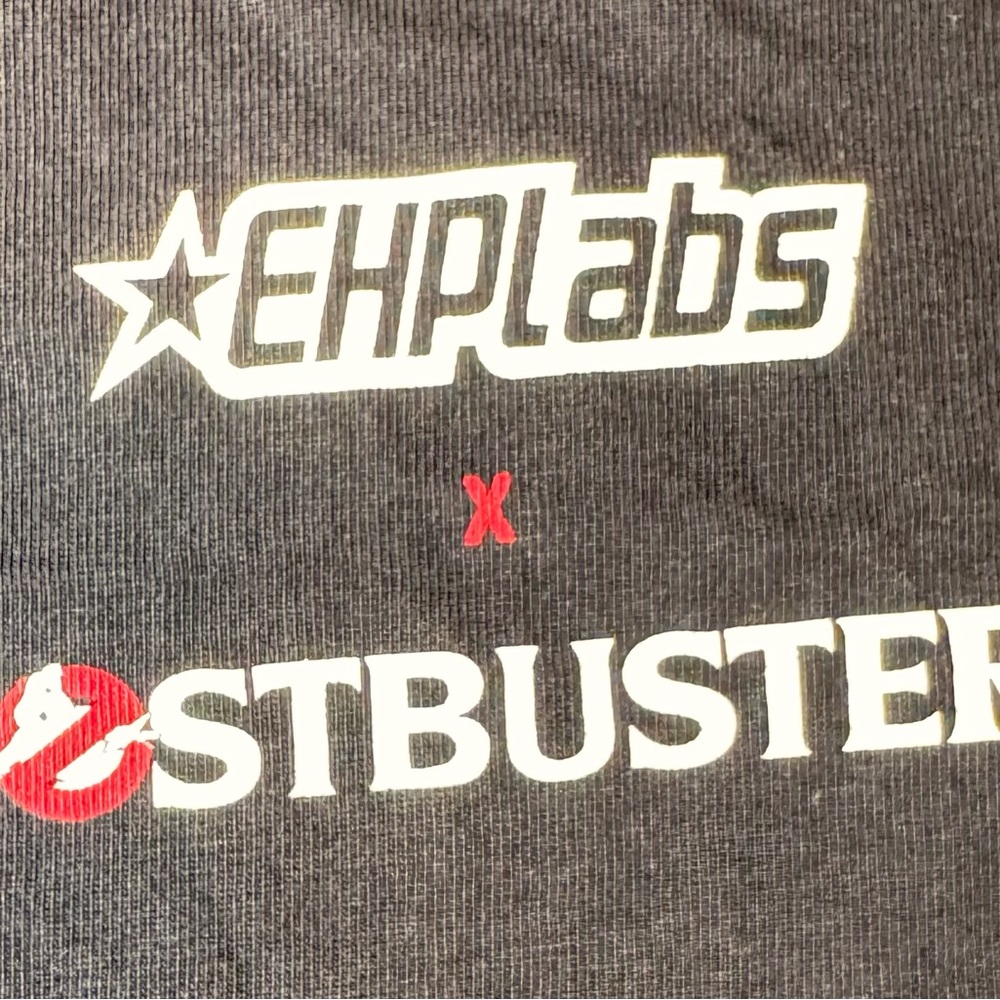 Ghostbusters Collaboration slime tee-size L(23x29)